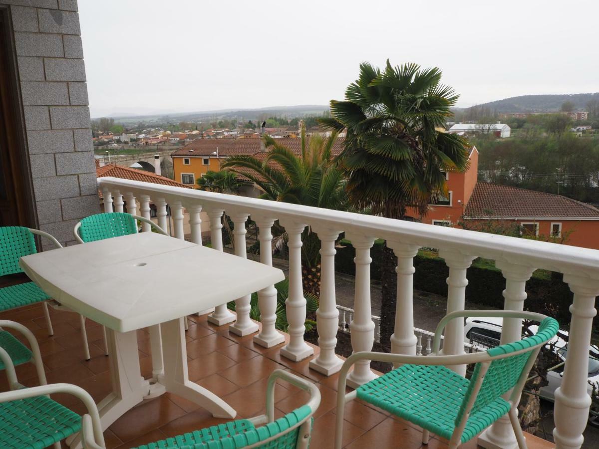 Villa El Cerezo à Ciudad-Rodrigo Extérieur photo
